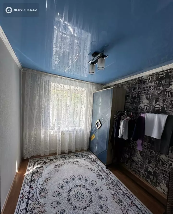 3-комнатная квартира, этаж 3 из 5, 70 м², фотография 3