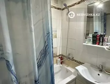 3-комнатная квартира, этаж 3 из 5, 70 м², миниатюра 7