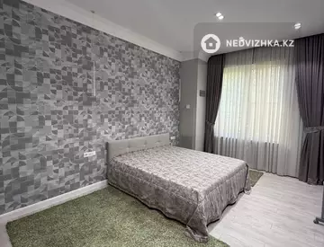 3-комнатная квартира, этаж 1 из 7, 110 м², На длительный срок, миниатюра 10