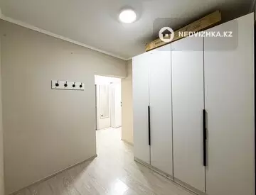2-комнатная квартира, этаж 7 из 10, 70 м², миниатюра 10