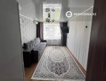 2-комнатная квартира, этаж 4 из 5, 48 м²