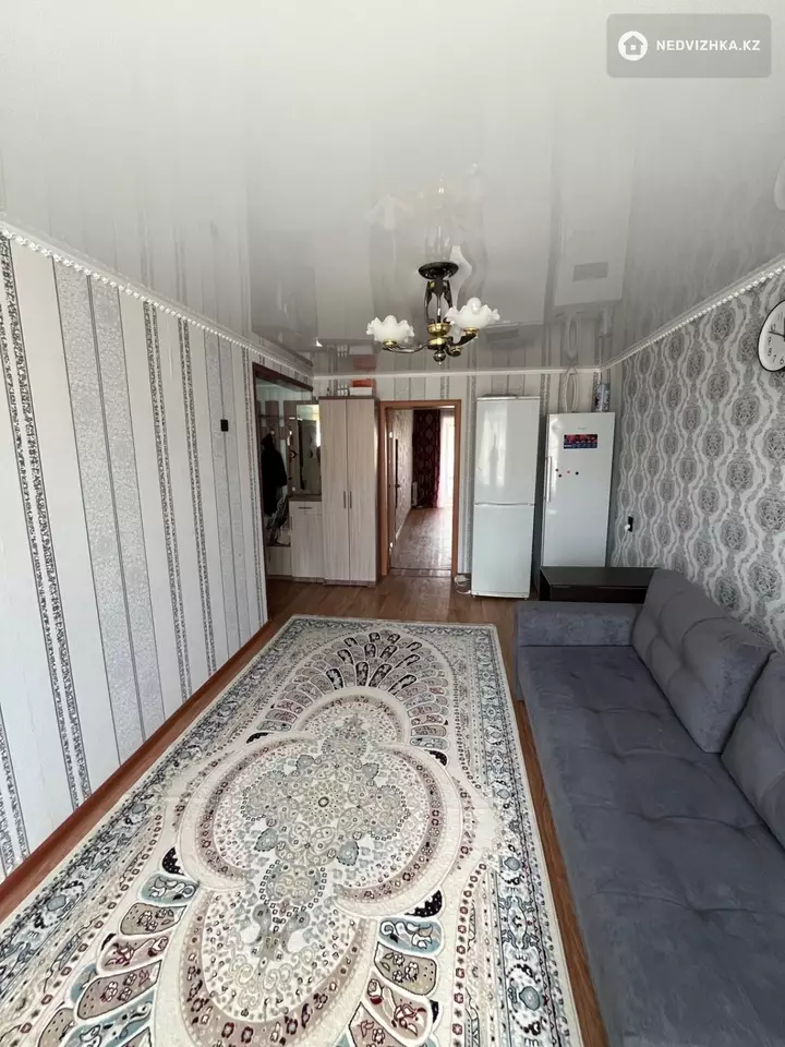 2-комнатная квартира, этаж 4 из 5, 48 м², фотография 4
