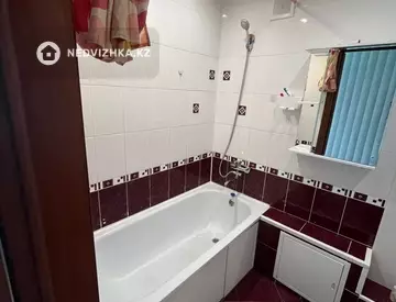 2-комнатная квартира, этаж 4 из 5, 48 м², миниатюра 11