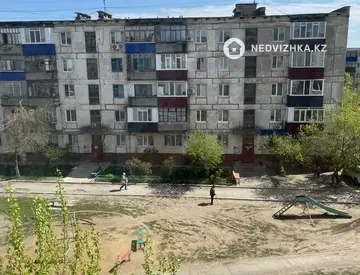 2-комнатная квартира, этаж 4 из 5, 48 м², миниатюра 12