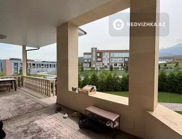9-комнатный дом, 10 соток, 575 м², миниатюра 4
