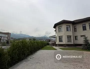 9-комнатный дом, 10 соток, 575 м², миниатюра 3