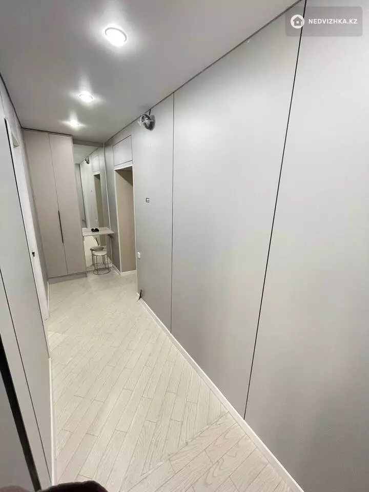 2-комнатная квартира, этаж 6 из 12, 38 м²