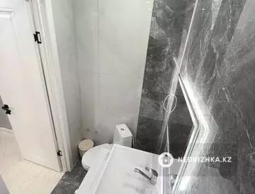 2-комнатная квартира, этаж 6 из 12, 38 м², миниатюра 9
