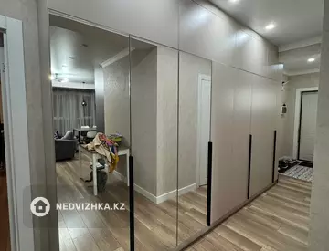 2-комнатная квартира, этаж 8 из 10, 75 м², миниатюра 9