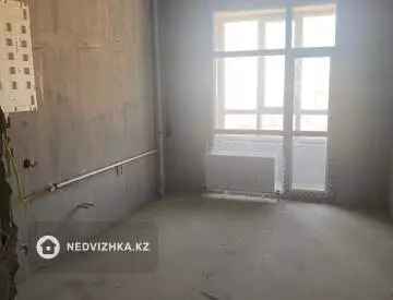 2-комнатная квартира, этаж 4 из 5, 70 м²
