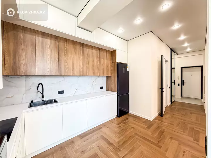 3-комнатная квартира, этаж 2 из 7, 72 м², фотография 3