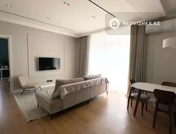 3-комнатная квартира, этаж 2 из 3, 76 м², миниатюра 2