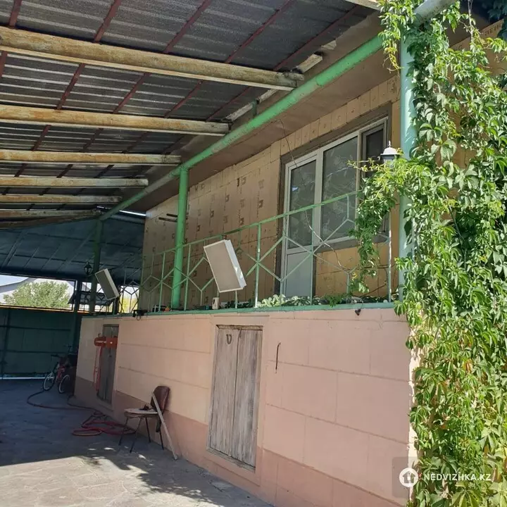 4-комнатный дом, 10 соток, 180 м²