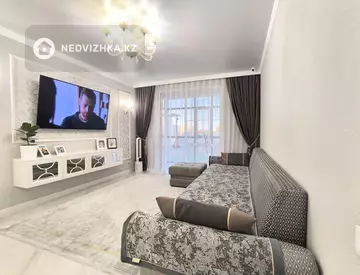 5-комнатная квартира, этаж 3 из 4, 132 м², миниатюра 11