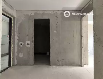 1-комнатная квартира, этаж 1 из 12, 36 м², миниатюра 10