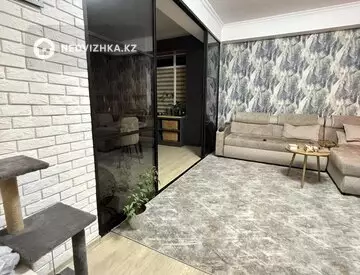 2-комнатная квартира, этаж 1 из 3, 70 м², миниатюра 8