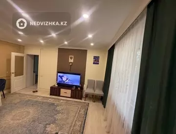 4-комнатная квартира, этаж 1 из 9, 95 м²
