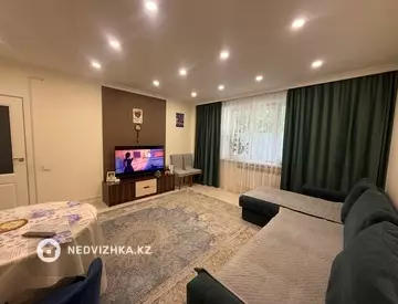 4-комнатная квартира, этаж 1 из 9, 95 м², миниатюра 6