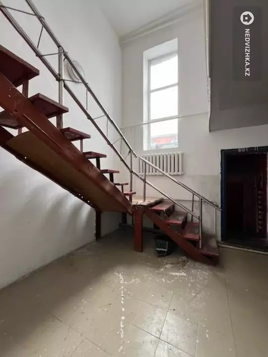 6-комнатный дом, 10 соток, 300 м², фотография 3
