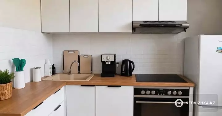 2-комнатная квартира, этаж 3 из 3, 53 м², фотография 5