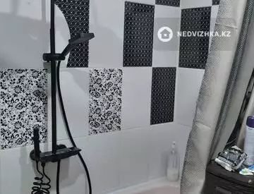 3-комнатная квартира, этаж 2 из 5, 51 м², миниатюра 2