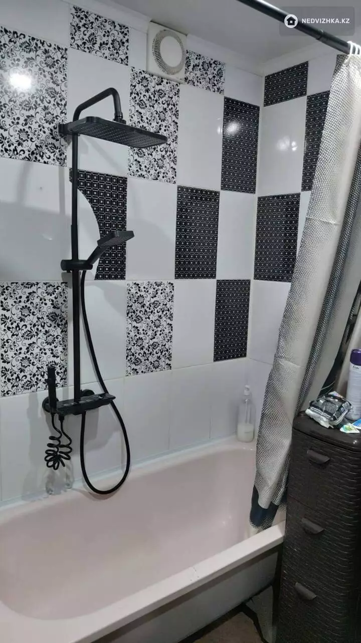3-комнатная квартира, этаж 2 из 5, 51 м², 2-фотосурет