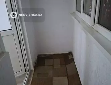 2-комнатная квартира, этаж 8 из 12, 55 м², На длительный срок, миниатюра 7