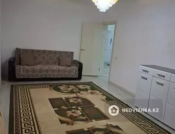 2-комнатная квартира, этаж 8 из 12, 55 м², На длительный срок, миниатюра 9