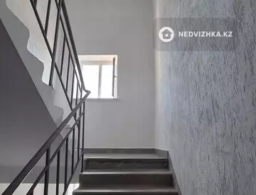 1-комнатная квартира, этаж 5 из 5, 49 м², миниатюра 2