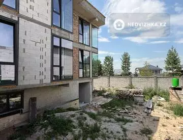 6-комнатный дом, 8 соток, 410 м², миниатюра 5