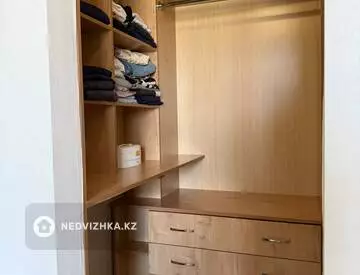 2-комнатная квартира, этаж 5 из 10, 65 м², миниатюра 9