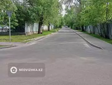2-комнатная квартира, этаж 1 из 5, 55 м², миниатюра 3