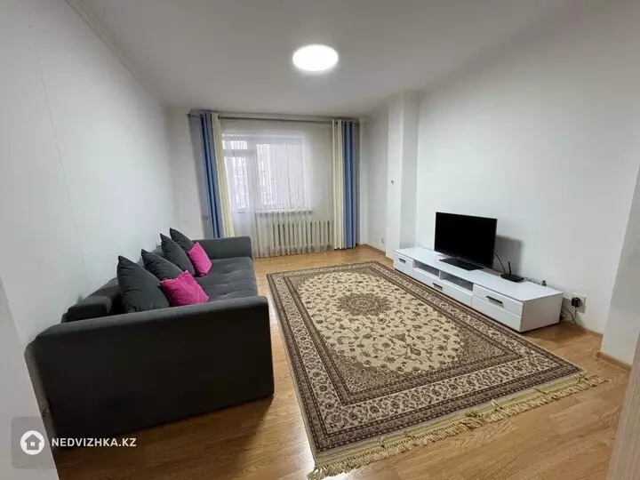 3-комнатная квартира, этаж 3 из 7, 98 м², фотография 2