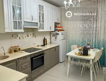 2-бөлмелі пәтер, қабат 10 барлық қабат саны 11, 61 м², 12-нобай