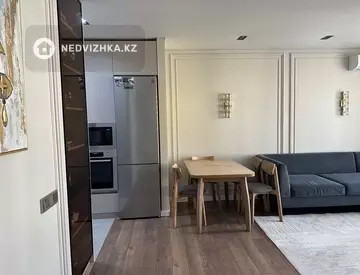 3-комнатная квартира, этаж 9 из 9, 79 м², миниатюра 1