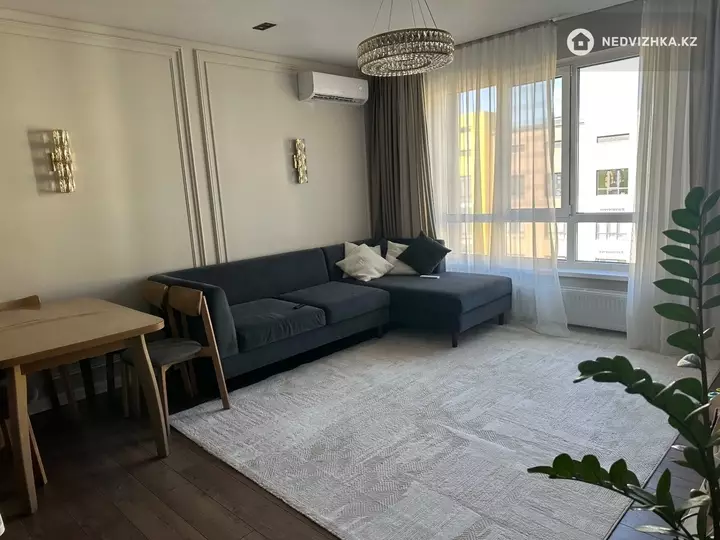 3-комнатная квартира, этаж 9 из 9, 79 м², фотография 3