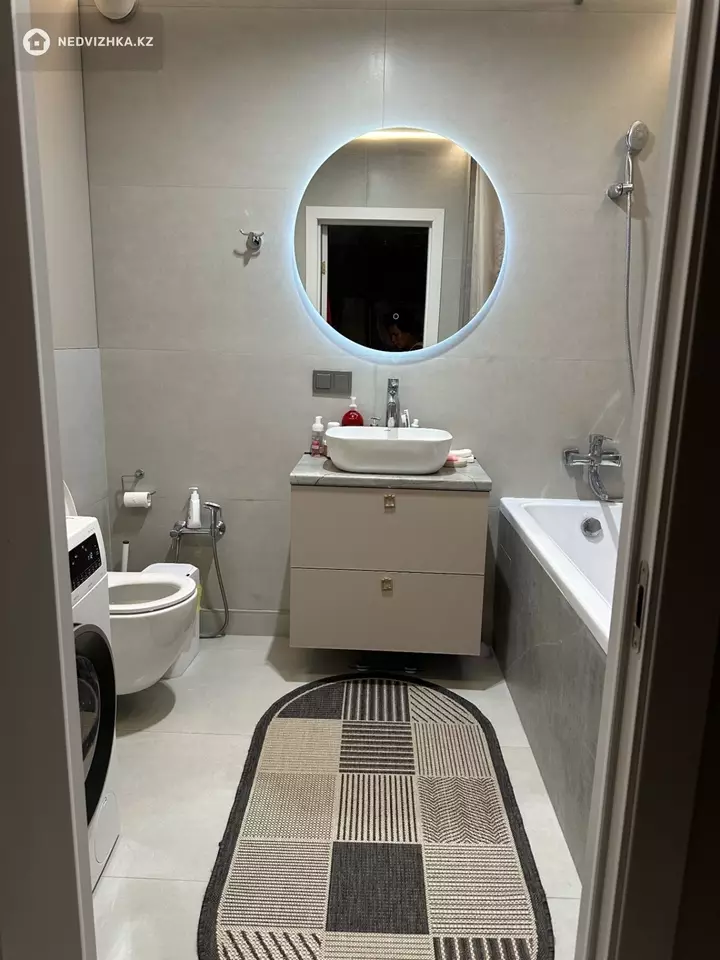 3-комнатная квартира, этаж 9 из 9, 79 м², фотография 5