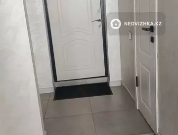 2-комнатная квартира, этаж 5 из 10, 54 м², На длительный срок
