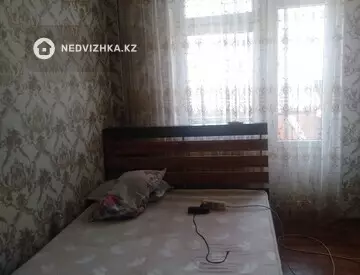 2-комнатная квартира, этаж 1 из 5, 49 м²