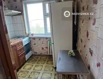 2-комнатная квартира, этаж 4 из 5, 45 м², На длительный срок