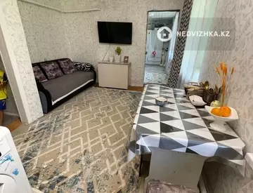 3-комнатная квартира, этаж 1 из 2, 55 м²
