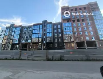3-комнатная квартира, этаж 5 из 10, 94 м², миниатюра 1