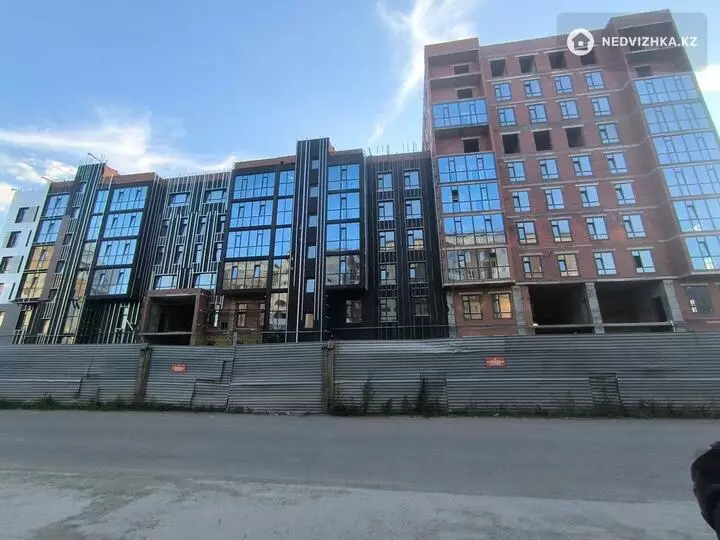 3-комнатная квартира, этаж 5 из 10, 94 м²