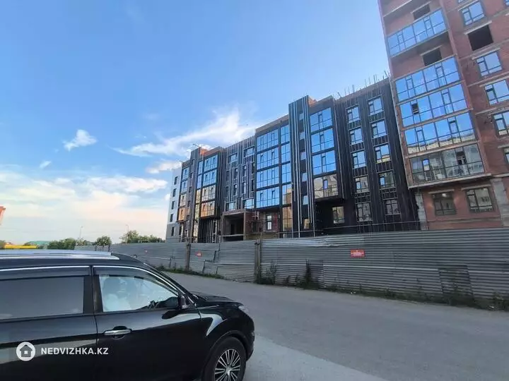 3-комнатная квартира, этаж 5 из 10, 94 м², 2-фотосурет