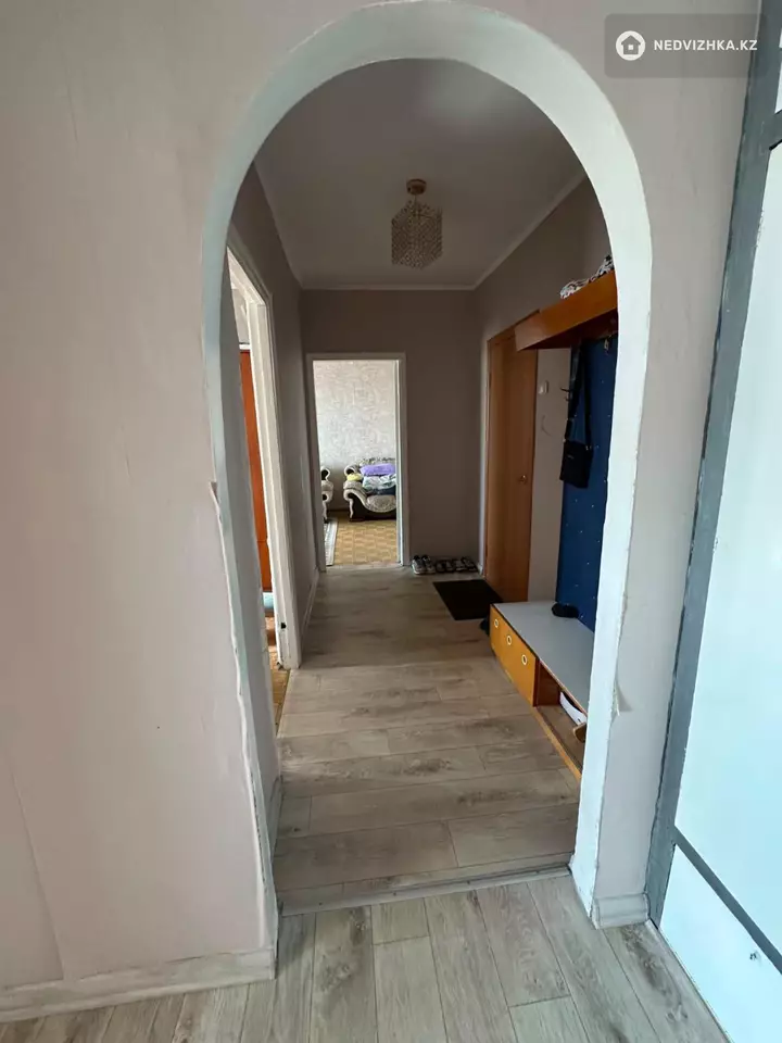2-комнатная квартира, этаж 6 из 6, 52 м², фотография 2