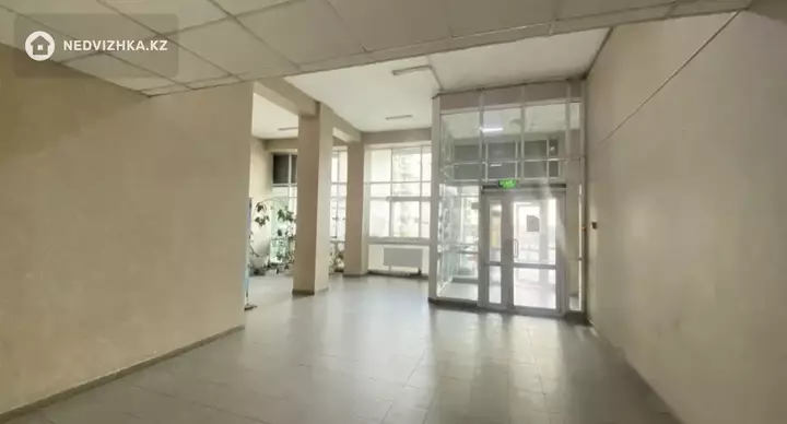 2-комнатная квартира, этаж 5 из 21, 65 м², 3-фотосурет