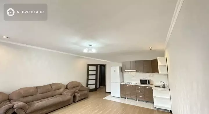 2-комнатная квартира, этаж 5 из 21, 65 м², 5-фотосурет