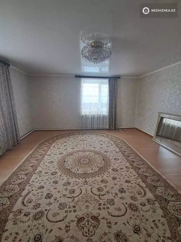 10-комнатный дом, 6 соток, 458 м²