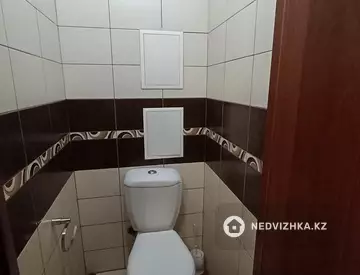 3-комнатная квартира, этаж 8 из 12, 65 м², миниатюра 5