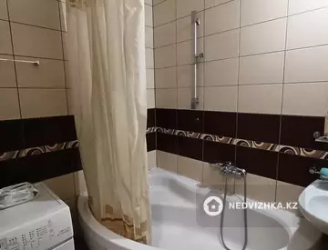 3-комнатная квартира, этаж 8 из 12, 65 м², миниатюра 6